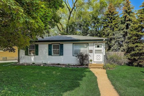 4704 Wilbur Ave, Milwaukee, WI 53220-2162