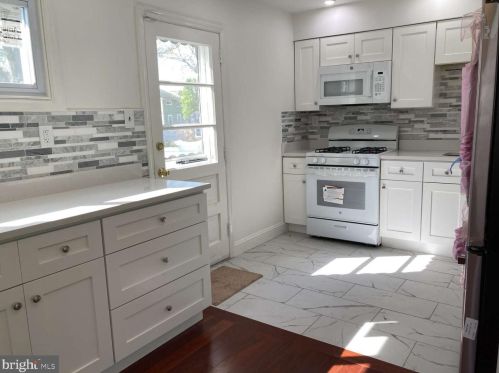 620 14th Ave, Prospect Park, PA 19076-1205