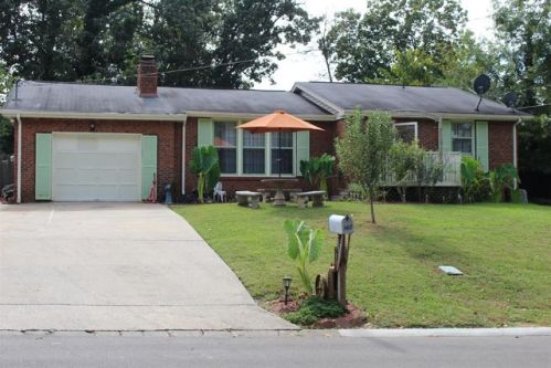 567 Moss Landing Dr, Antioch, TN 37013-1318