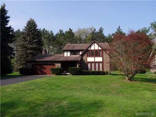 40 Oaknoll Ct, Elma, NY 14059-8903
