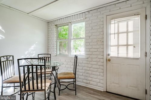 1423 Simpson St, Boothwyn PA  19061-4334 exterior