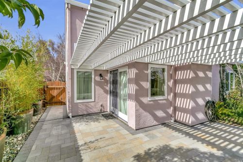 509 Poppy Cir, Benicia CA  94510-3715 exterior