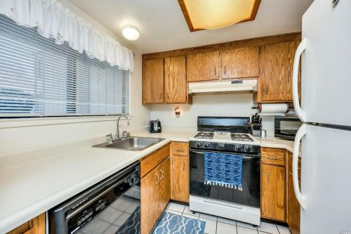 414 Occidental Cir, Santa Rosa, CA 95401-6721
