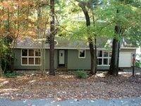 5152 Cardinal Cir, Sanford, NC 27332-7356