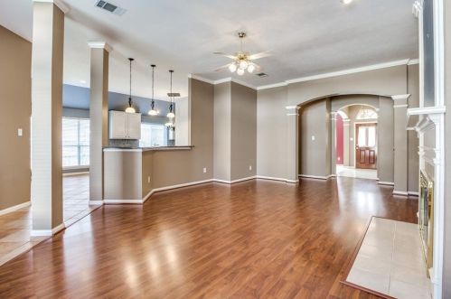 3606 Mackenzie Ln, Richardson TX  75082-2620 exterior