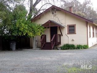 1113 Morgan St, Santa Rosa, CA 95401-5128