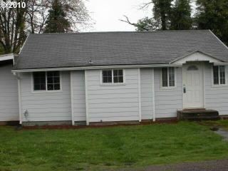 3350 3rd Ave, Camas, WA 98607-2436