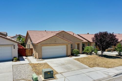 13780 Mesa View Dr, Victorville, CA 92392-0450