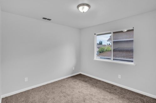 8702 White Peacock Way, Elk Grove CA  95624-3701 exterior