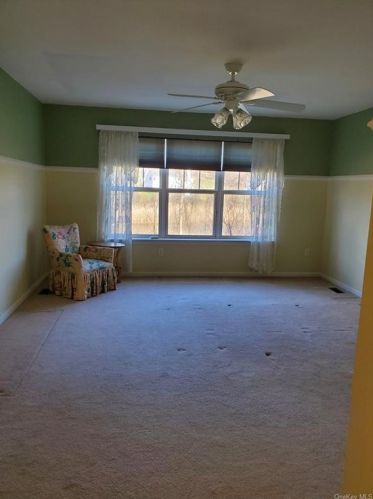 9 Equestrian Way, Poughquag NY  12570-5901 exterior