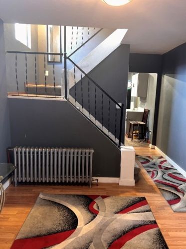 2823 Graham Blvd, Pittsburgh, PA 15235-1522
