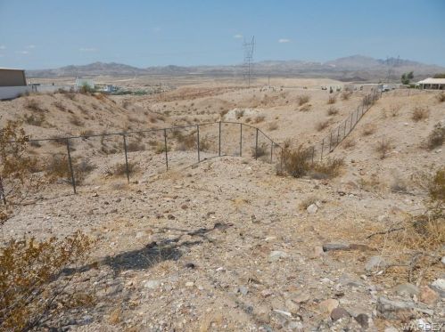 3066 Oak Pl, Bullhead City AZ  86429-7120 exterior