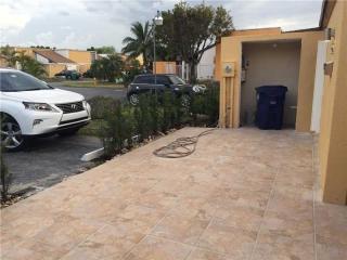 2060 122nd Ct, Miami, FL 33175-7310