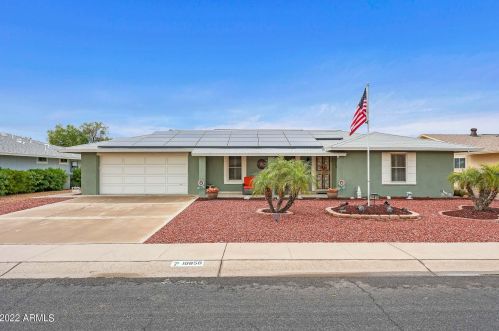 10850 Brookside Dr, Sun City, AZ 85351-1006