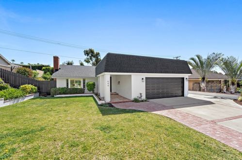 644 Olive Ave, Brea, CA 92821-3640