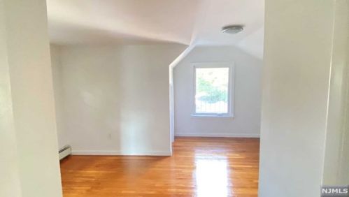 331 Depew St, Dumont NJ  07628-1628 exterior