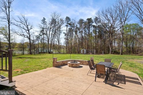 7518 Gold Dale Rd, Locust Grove VA  22508-2907 exterior