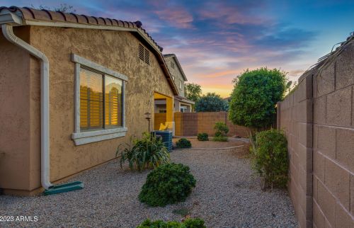 881 Porter St, Gilbert AZ  85296-3037 exterior