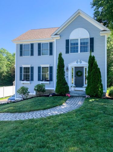 7 Boulder Ct, Raymond, NH 03077-2635