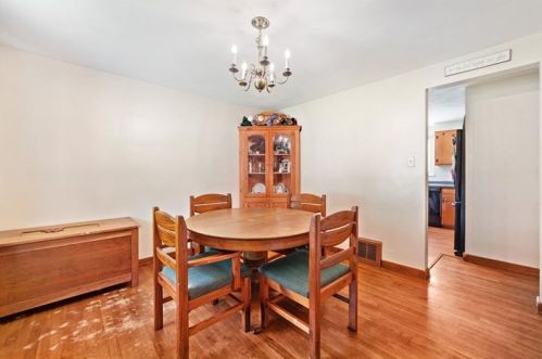 48 Millersdale Rd, Jeannette PA  15644-3144 exterior