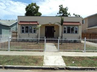 352 118th Pl, Los Angeles, CA 90061-2821