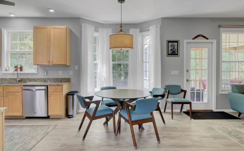 1064 Willoughby Ln, Mount Pleasant SC  29466-9038 exterior