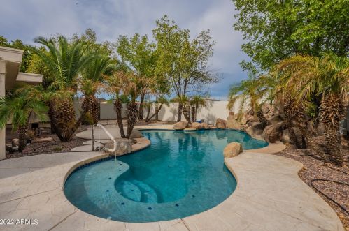 21223 30 Ave, Phoenix AZ 85041-9303 exterior