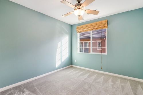 28421 Mirabelle Ln, Santa Clarita CA  91350-3240 exterior