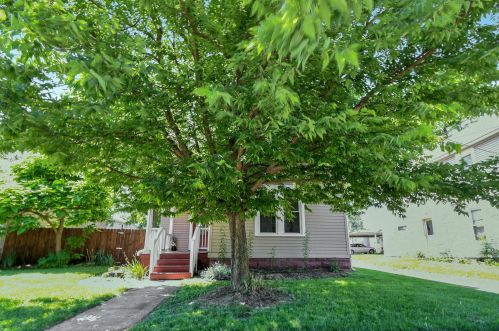 351 William St, Delaware, OH 43015-2157
