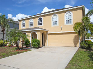2911 Ariel Ave, Kissimmee, FL 34743-5815