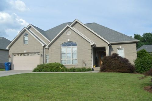 1107 Dogwood Ln, High Point, NC 27263-8303