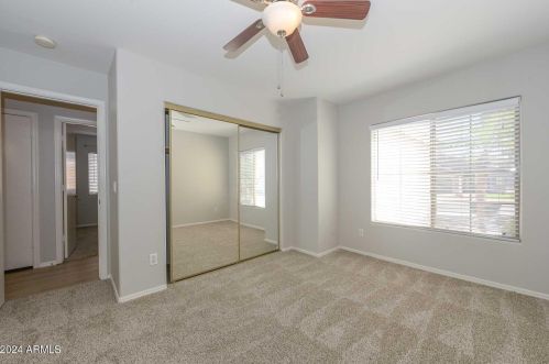 6620 Whispering Wind Dr, Glendale AZ  85310-3465 exterior