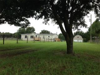 18528 Ravenswood Rd, Altoona, FL 32702-9208