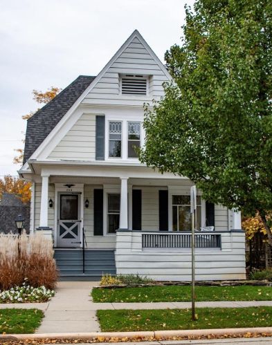 245 2nd St, Fond Du Lac, WI 54935-4442