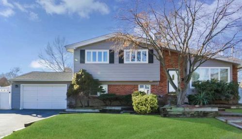 182 23rd St, Deer Park, NY 11729-4816