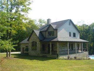 102 Ashwood Dr, Industry, PA 15052-1928