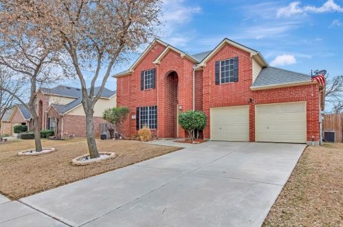 2801 Valencia Ln, Denton, TX 76210-7201
