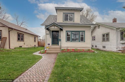2523 Arthur St, Minneapolis, MN 55418-3901