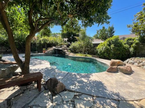 212 Cross St, Woodland CA 95695-4607 exterior