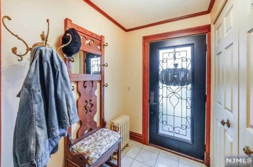 181 Cedar St, Ridgefield Park NJ  07660-1803 exterior