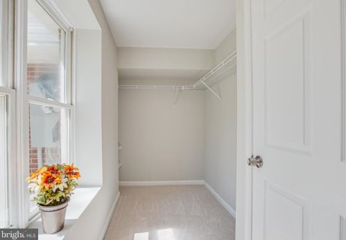 10600 Woodland Dr, Fredericksburg VA  22407-7759 exterior