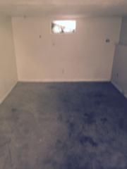 24 Hawthorne St, Manchester, CT 06042-3021