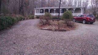 1545 Red Bud Dr, Newport, TN 37821-6233
