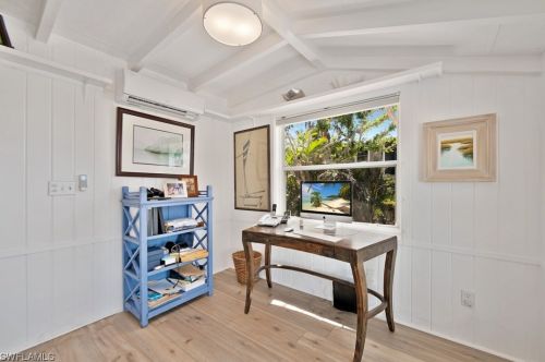 2629 Coconut Dr, Sanibel FL  33957-2005 exterior