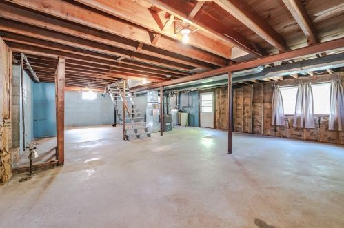 2422 53rd St, South Saint Paul MN  55076-1210 exterior