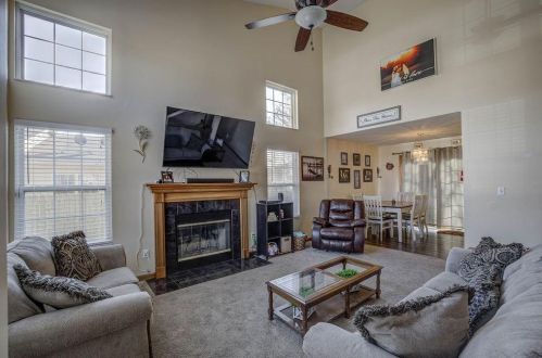 2412 Buckingham Ct, Liberty Township, OH 45044