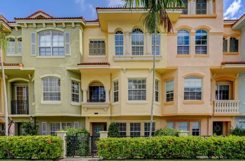 2528 Gardens Pkwy, West Palm Beach, FL 33410-2934