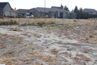 3403 Ledbetter St, Kennewick WA  99337-2475 exterior