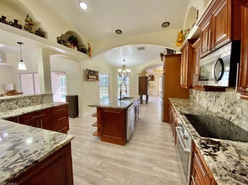 1132 Bari St, Lehigh Acres, FL 33974-9618