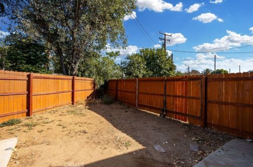 28185 Lindell Rd, Lake Elsinore CA  92532-7348 exterior